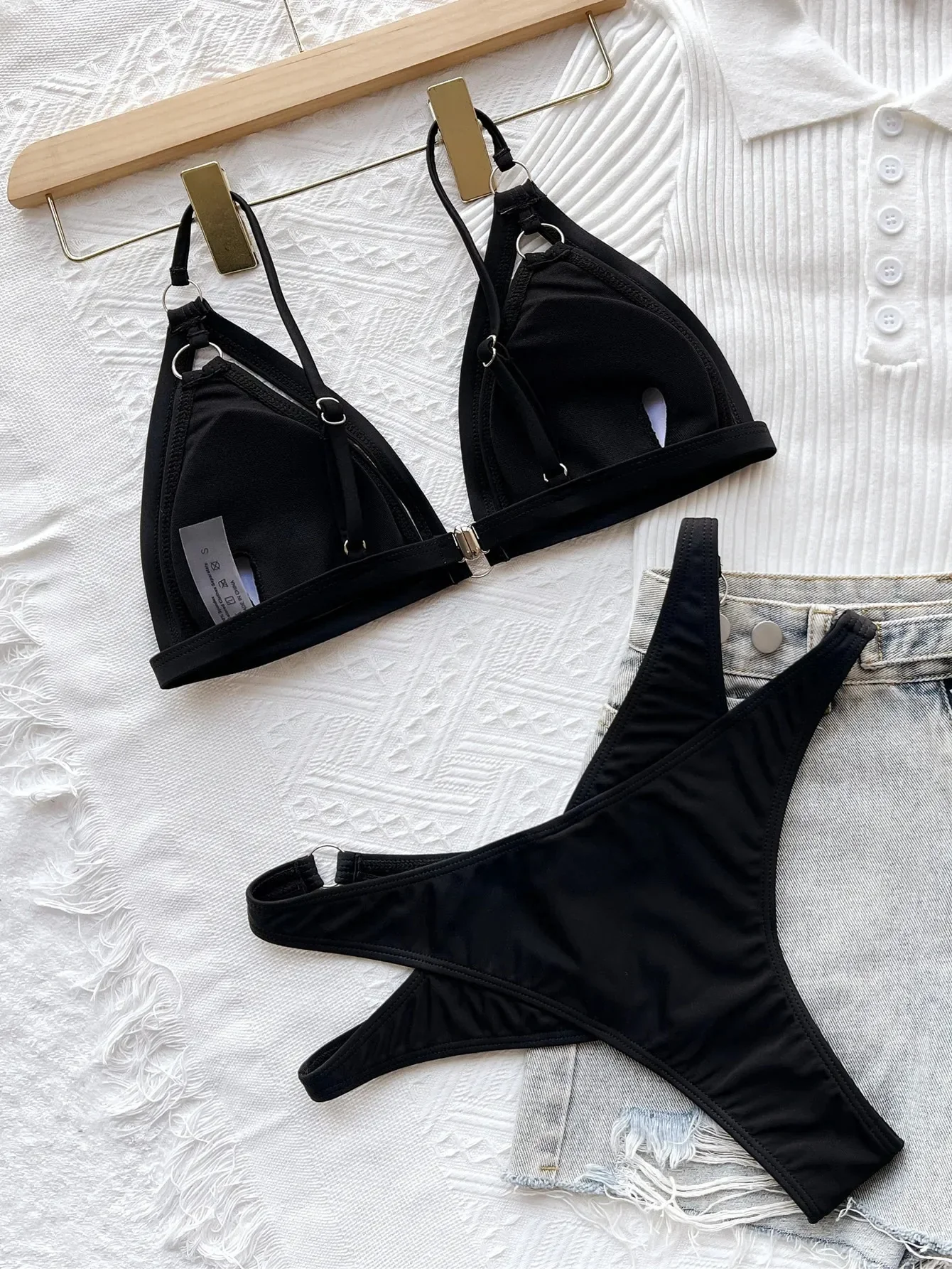 Deirdre Bikini - Image 2