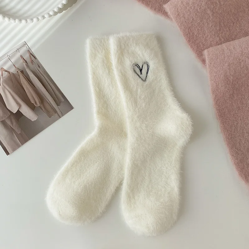 Heart Warm Socks - Image 9