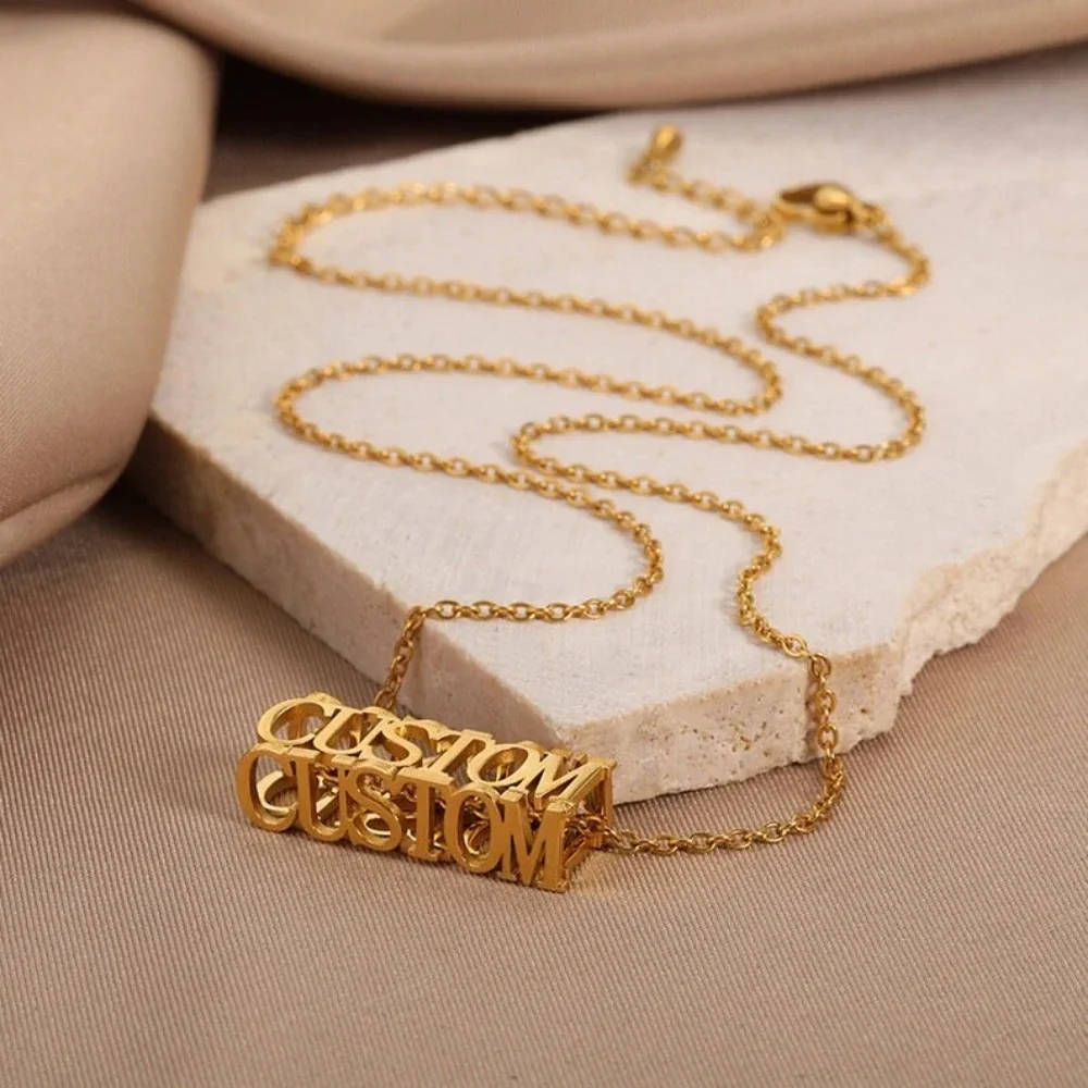 Personalized Mila 3D Necklace - Image 3