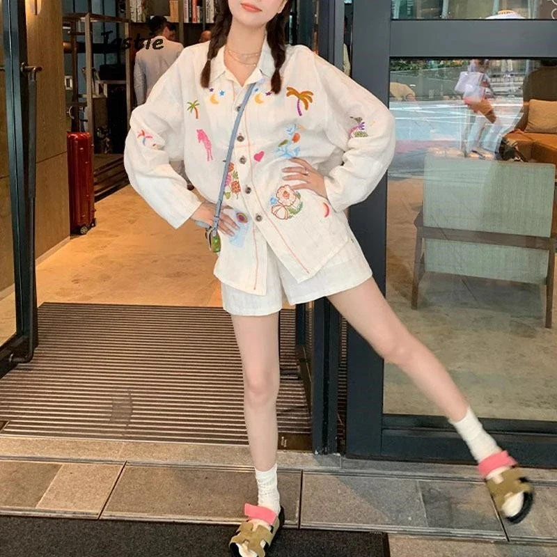 Plant Embroidery Long Sleeve Shorts Sets - Image 2