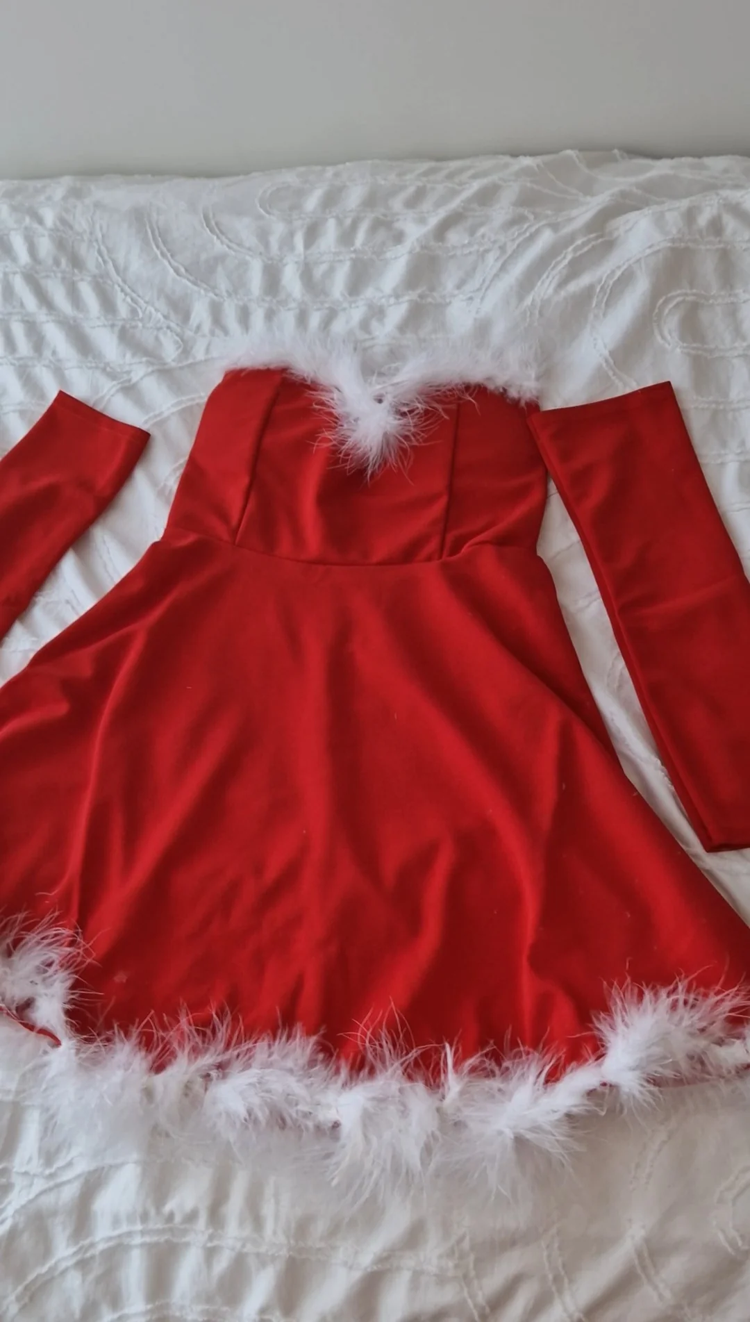 Santa's Muse - Image 5